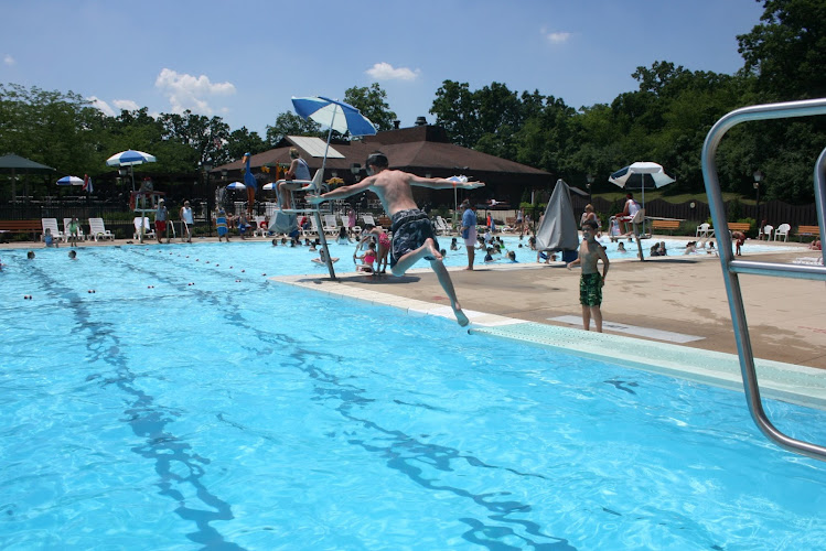 Aquatic Center – Round Lake Area Park District