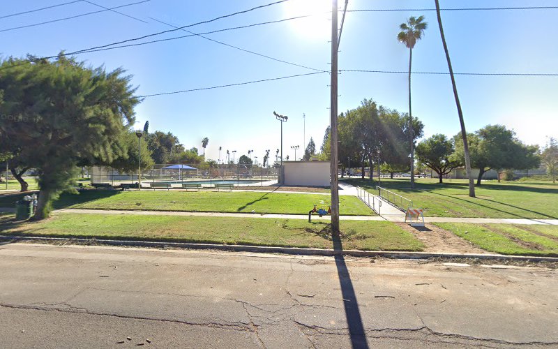 Arlington Park Public Pool