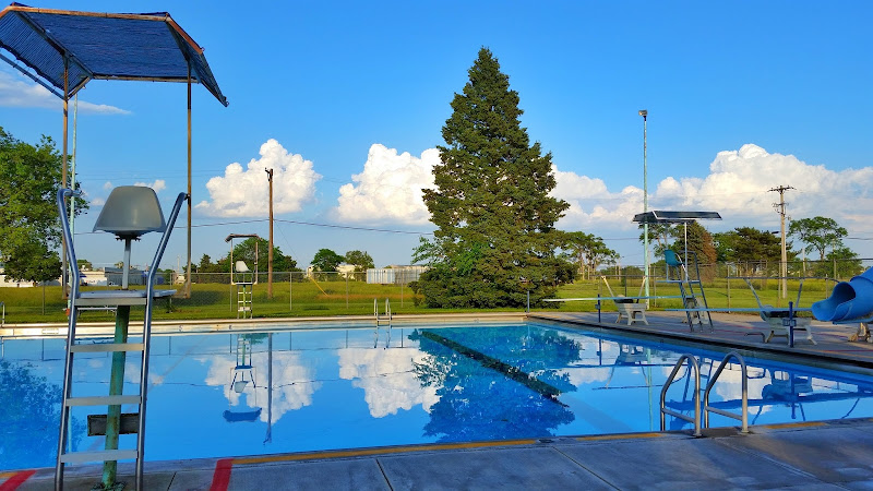 Arnold Heights Swimming Pool