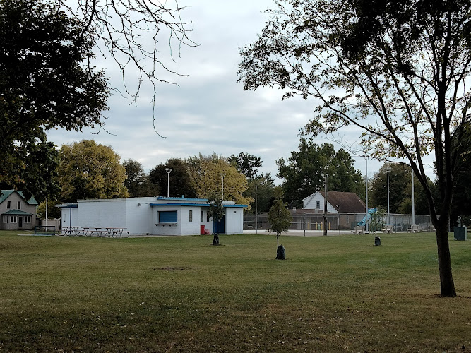 Bellevue Swimming Pool