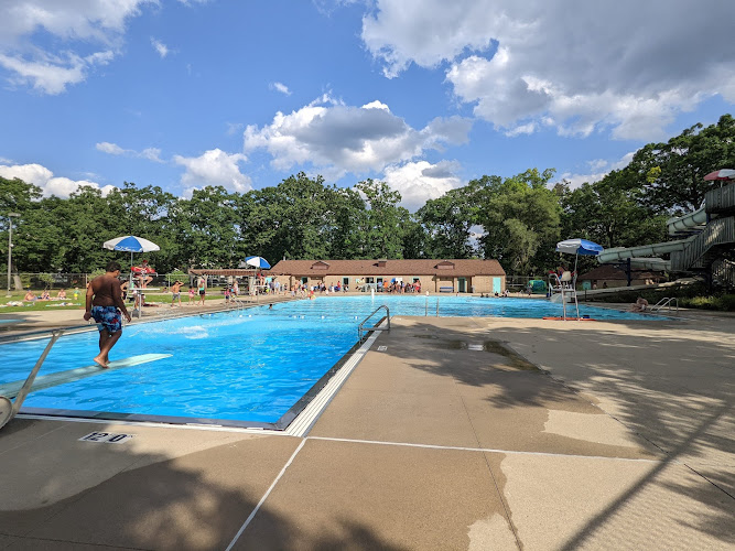 Briggs Park Pool