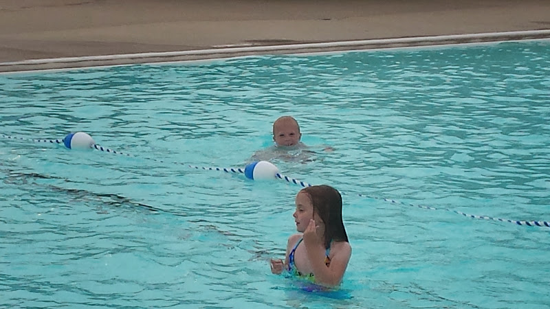 Byrnes Park Swimming Pool