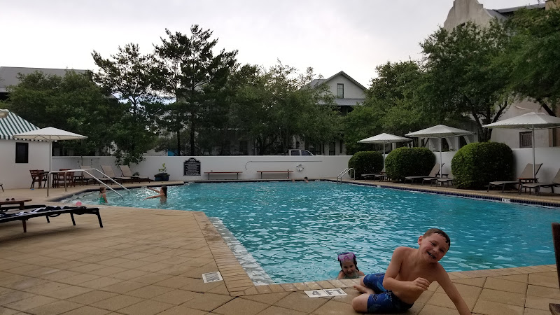 Cabana Pool