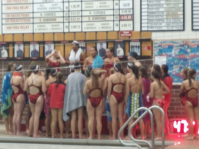 Cedar Falls Aquatic Division Indoor Public Pool