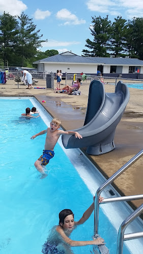 Church Hill Swimming Pool