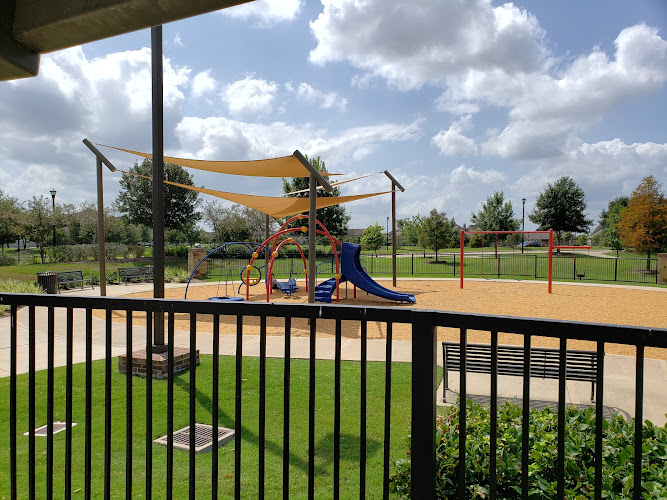 Cinco Ranch II Westridge Creek Pool