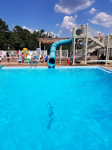 Cool Dell Swim & Tennis Club