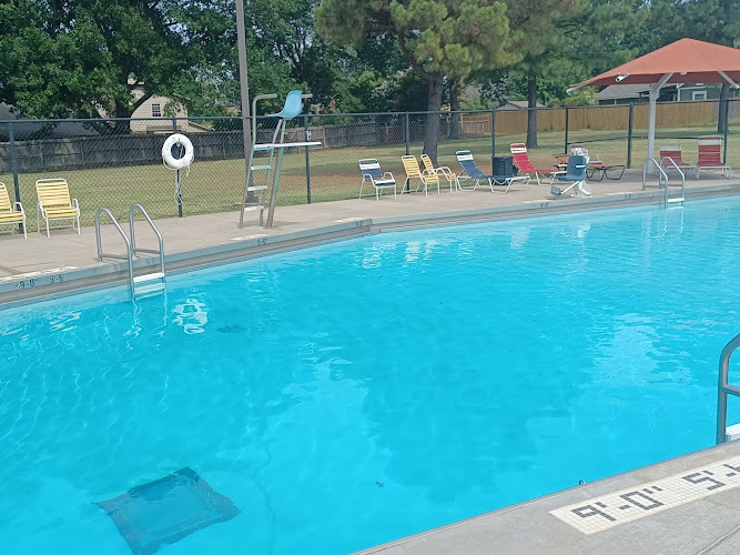 Country Aire Pool