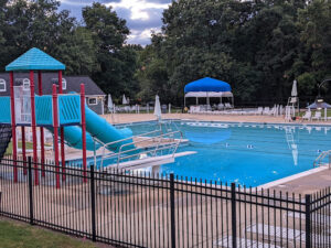 Countryside Lindenwood Pool