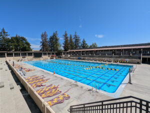 De Anza College Pool
