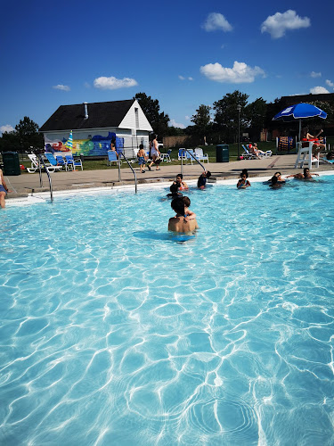 Doris Buffett Swimming Pool