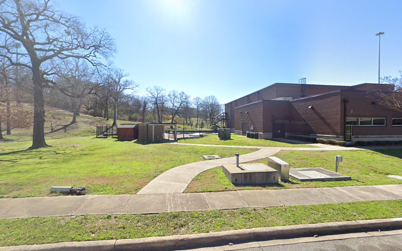 E.O. Jackson Swimming Pool