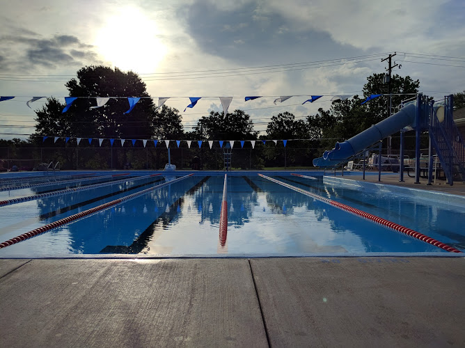 Eastridge Swimming Pool