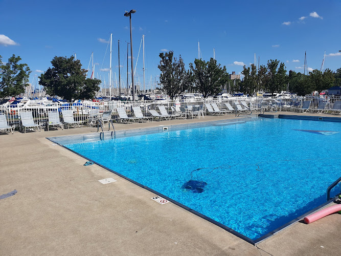 Edgewater Yacht Club Pool