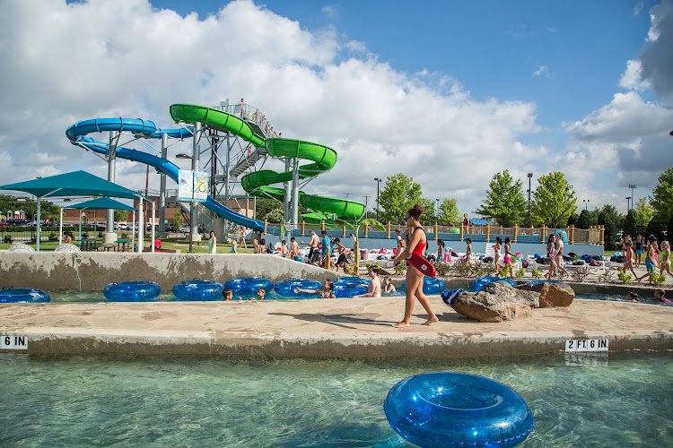 Frog Pond Water Park at Farmers Branch Aquatics Center