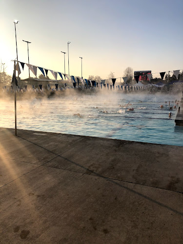 Fullerton College Swimming Pool