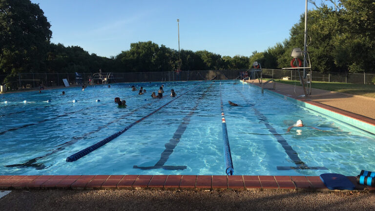 Garrison Municipal Pool