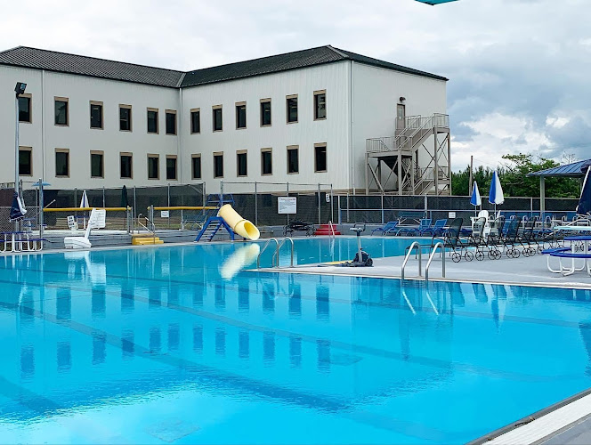 Goss Road Outdoor Pool