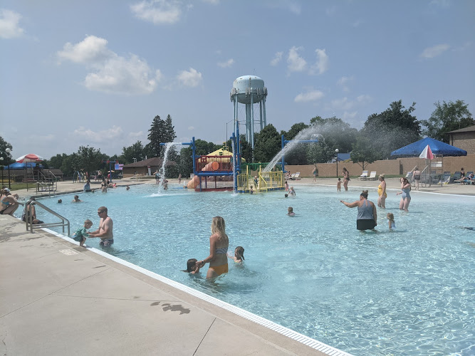 Hillcrest Aquatic Center