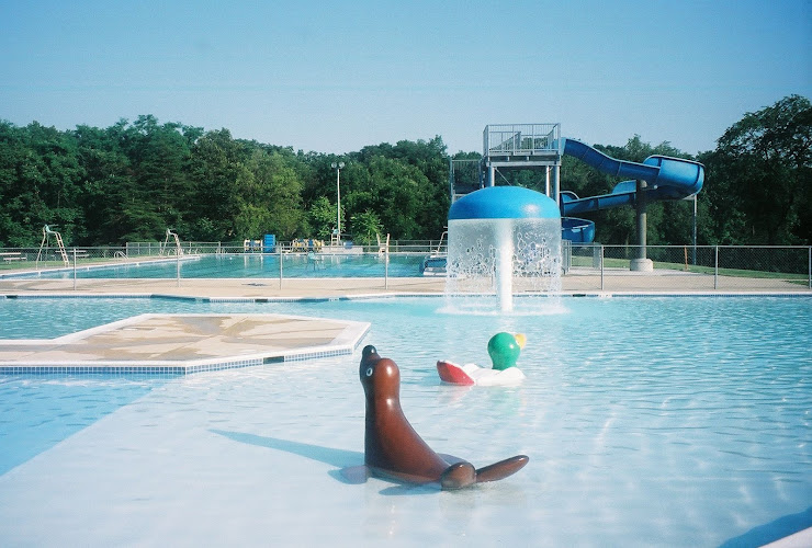 Jim Barnett Park Outdoor Pool