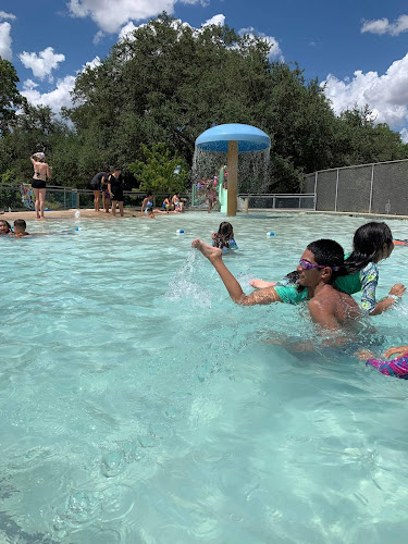 Landa Park Aquatic Complex
