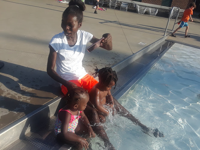 Lyndhurst Pool