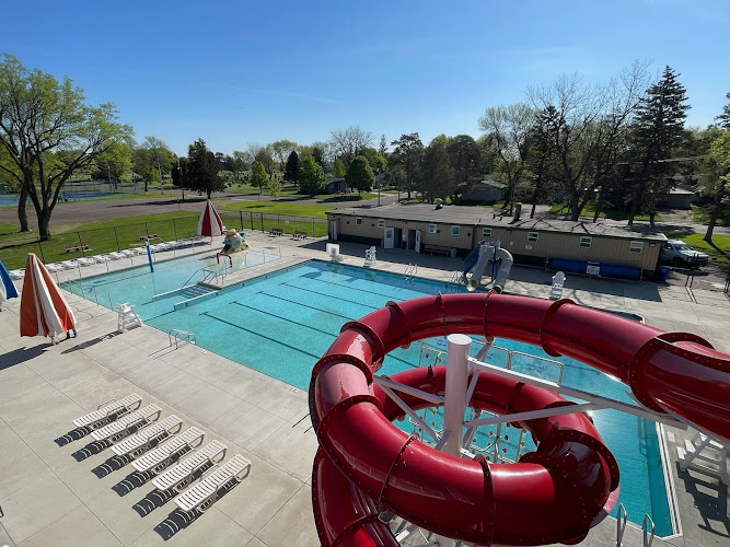 Madison Swimming Pool