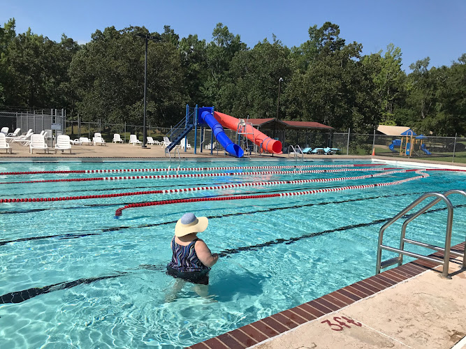 Mc Millan Park Swimming Pool