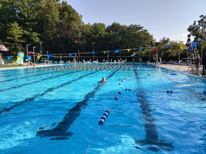 Mt. Lebanon Outdoor Swim Center