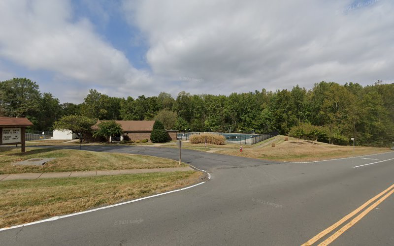 Newgate HOA Pool