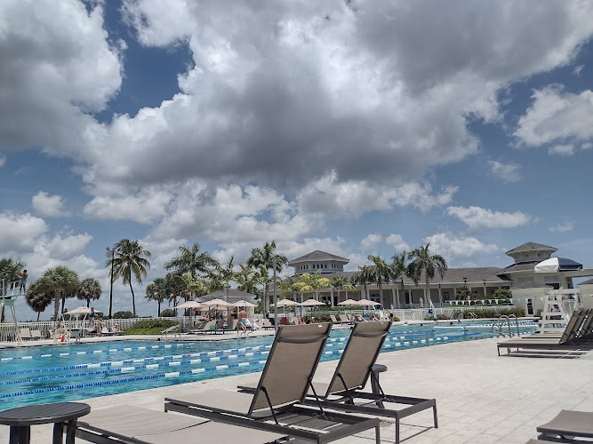 North Palm Beach Swimming Pool