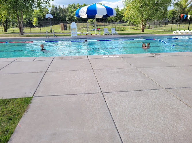 Northfield Memorial Pool