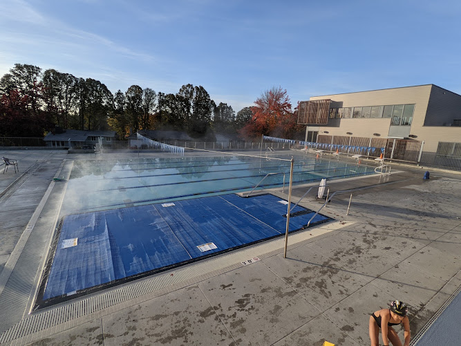 Oak Hills Swimming Pool