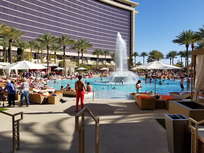Red Rock Pool