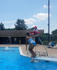 Redwood Community Pool