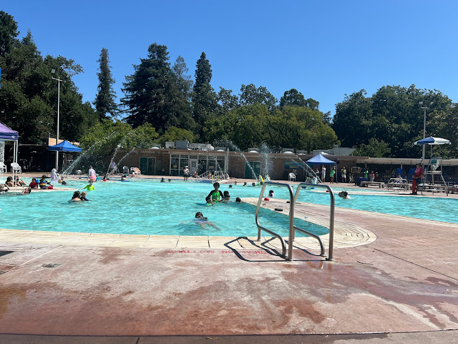 Rinconada Pool