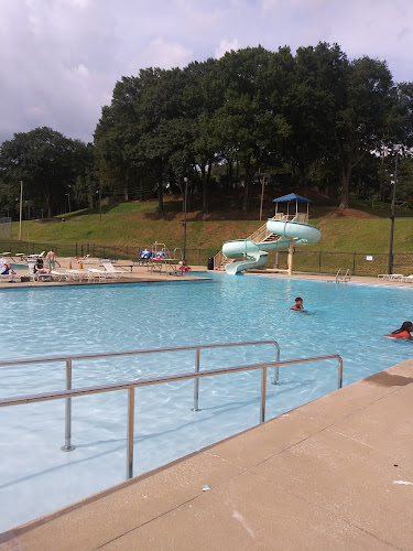 Royal Avenue Swimming Pool