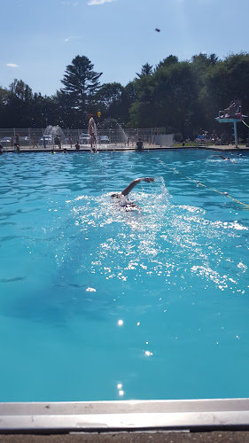 Sand Hill Park Swimming Pool