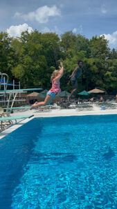 Seven Hills Swim & Tennis Club