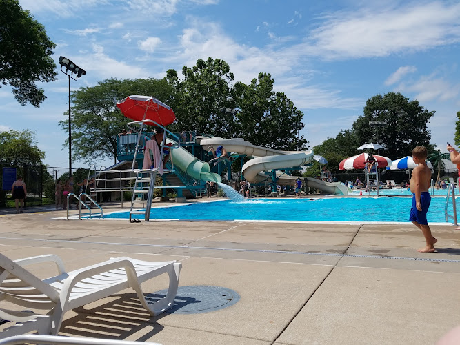 Splash Landing Aquatic Center