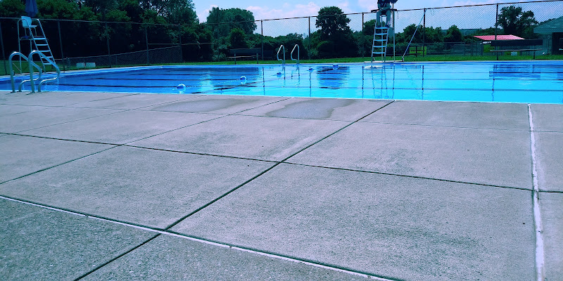Town of Salina public pool