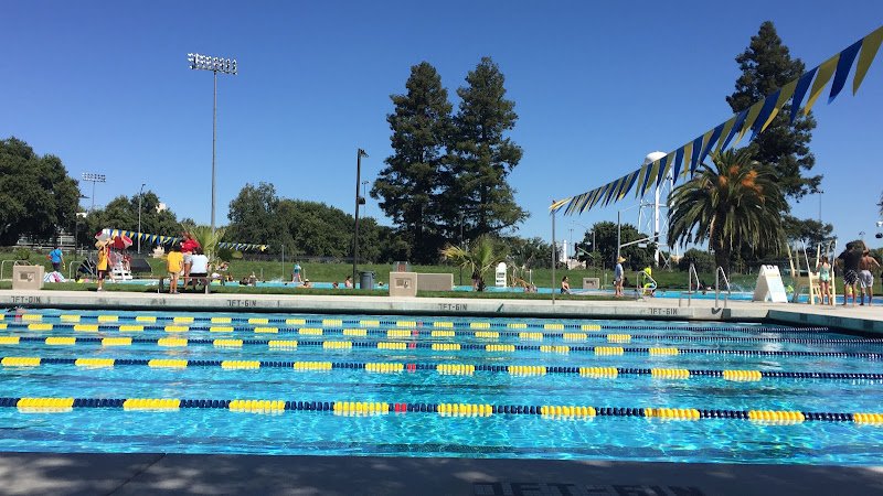 UC Davis Rec Pool