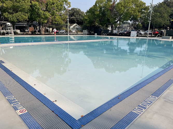 Washington Pool