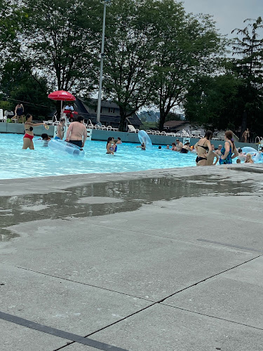 Wave Pool