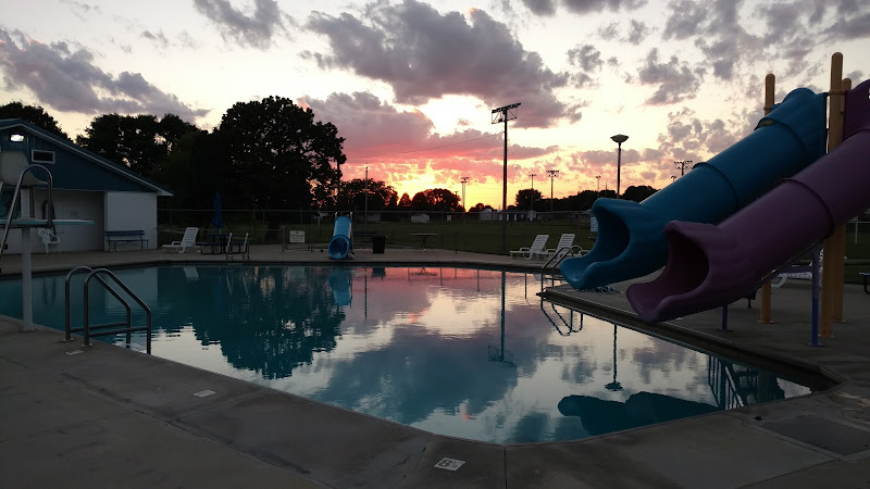 Wellsburg Swimming Pool