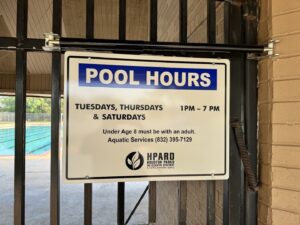 Agnes Moffitt Swimming Pool