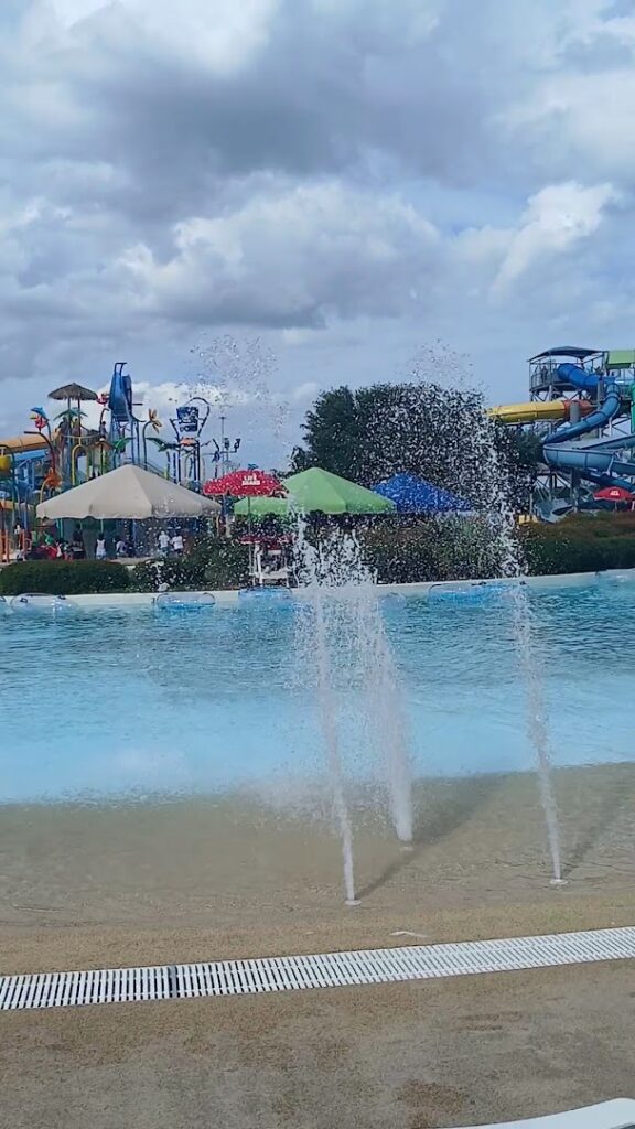 Bahama Beach Swimming Pool