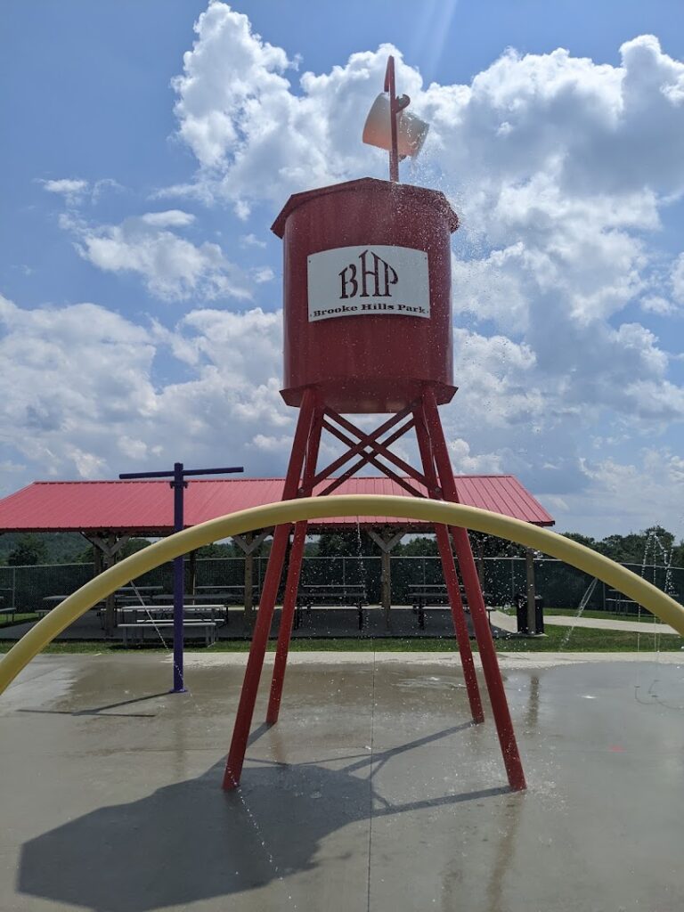 Brooke Hills Park Swimming Pool