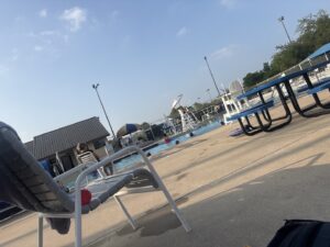 El Salido Pool
