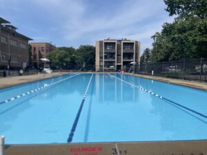 Holstein Park Public Pool (Outdoor)